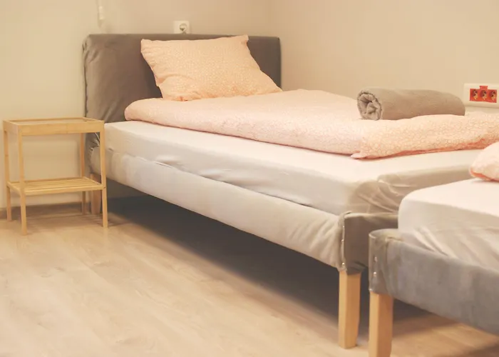 אכסניה Trip & *