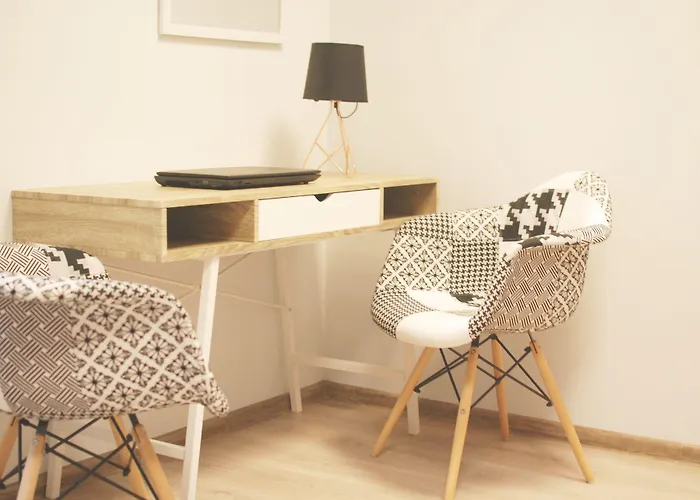 Trip & אכסניה *