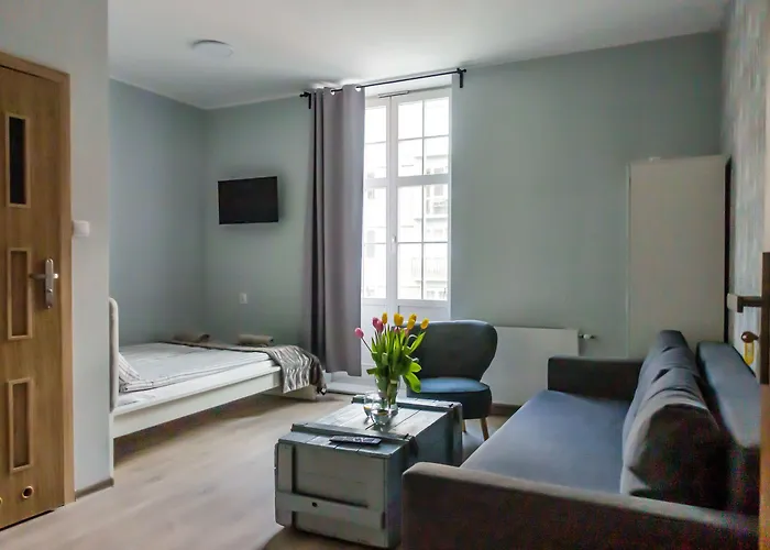 Trip & אכסניה *